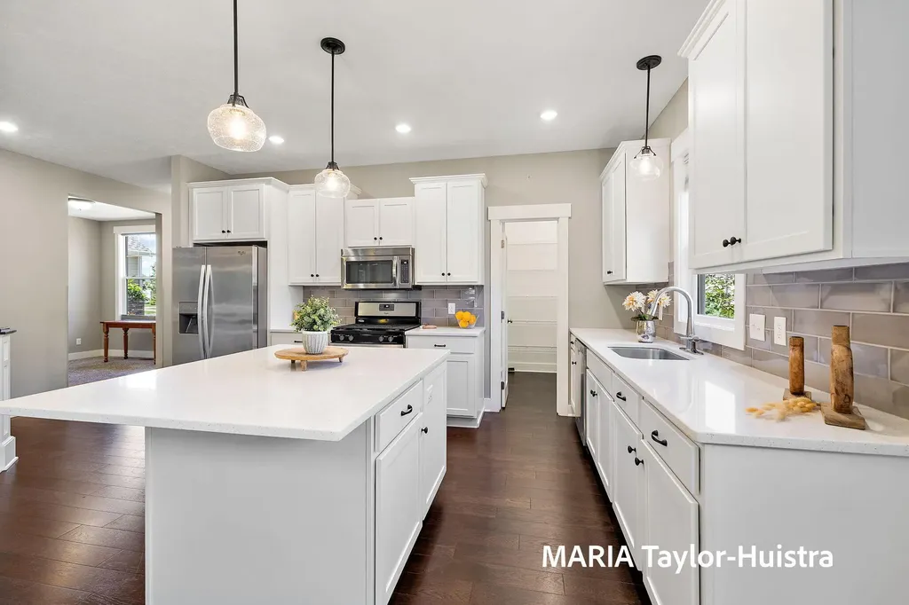7400 Watermark Drive Allendale Charter Township MI 49401