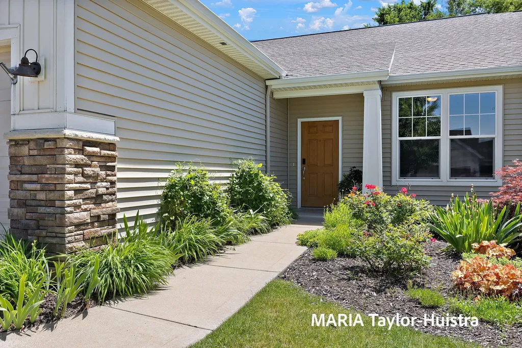 7400 Watermark Drive Allendale Charter Township MI 49401