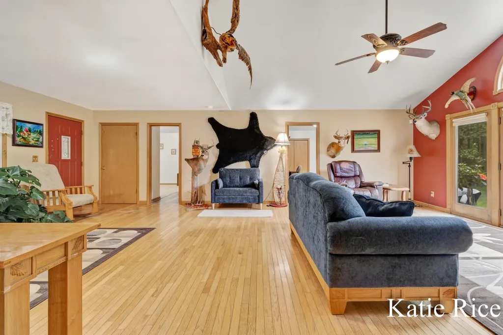 9210 Lamos Road Montague Township MI 49437