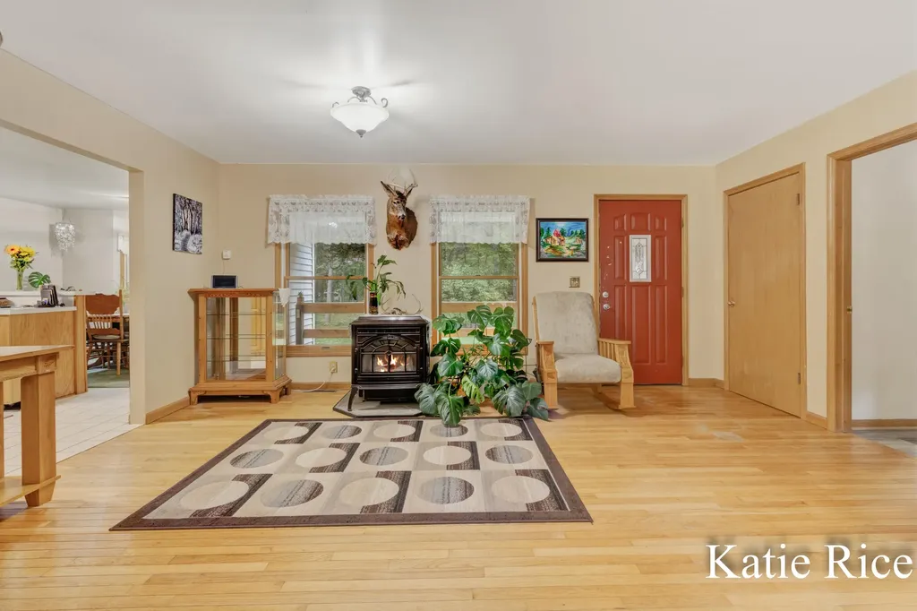 9210 Lamos Road Montague Township MI 49437