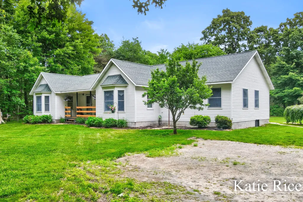 9210 Lamos Road Montague Township MI 49437
