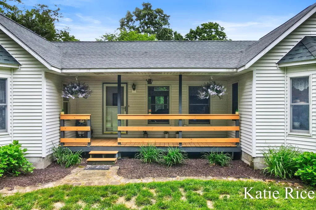 9210 Lamos Road Montague Township MI 49437