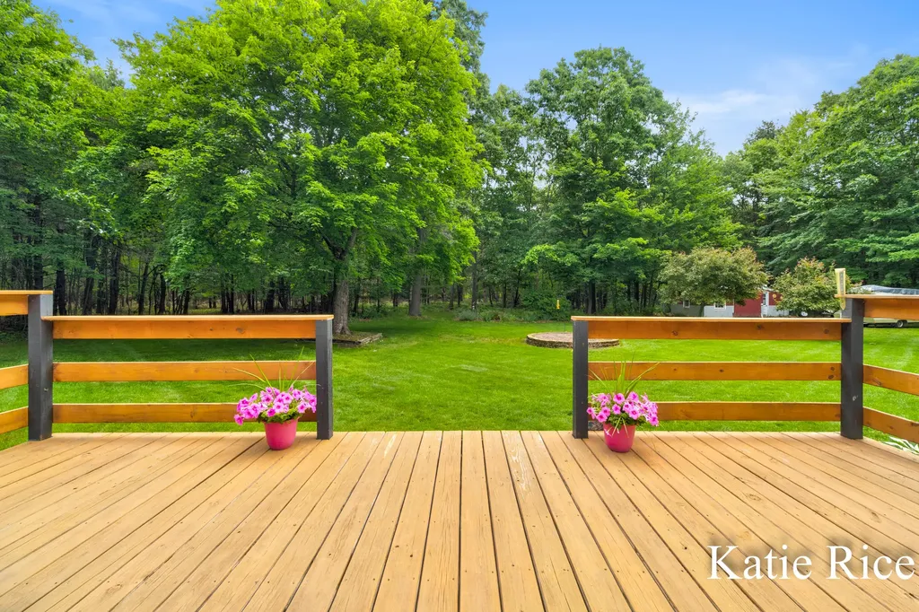 9210 Lamos Road Montague Township MI 49437