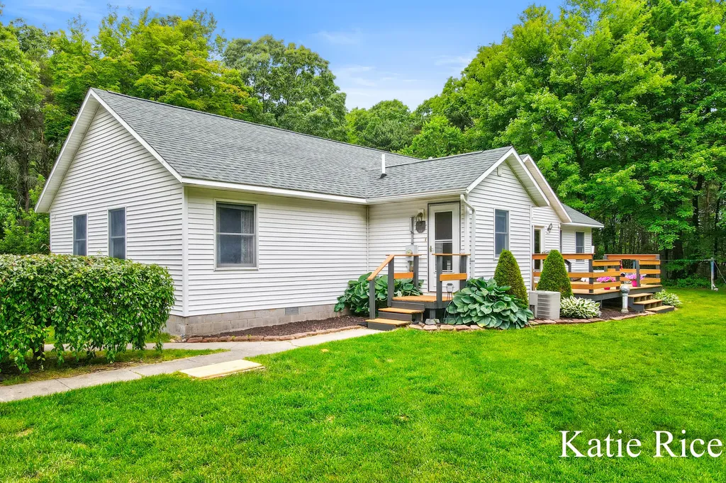 9210 Lamos Road Montague Township MI 49437
