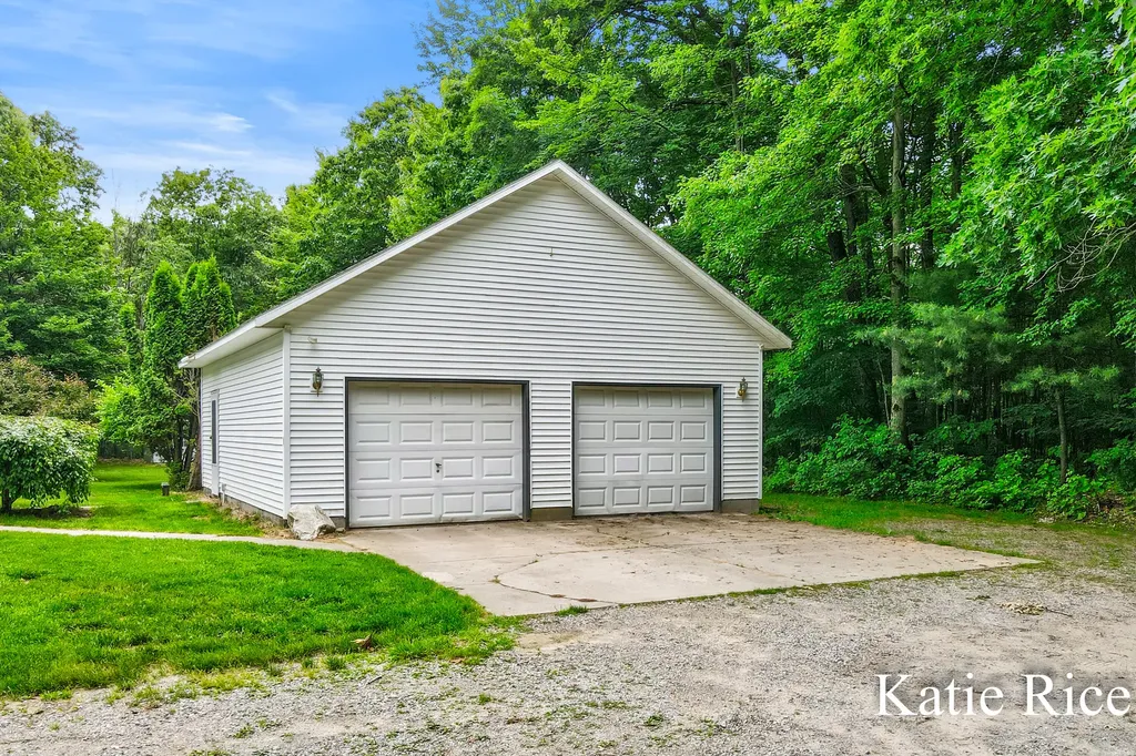 9210 Lamos Road Montague Township MI 49437