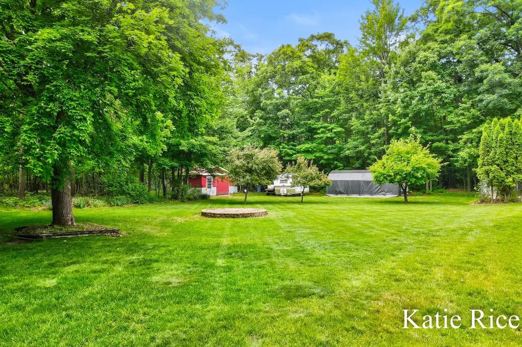 9210 Lamos Road Montague Township MI 49437