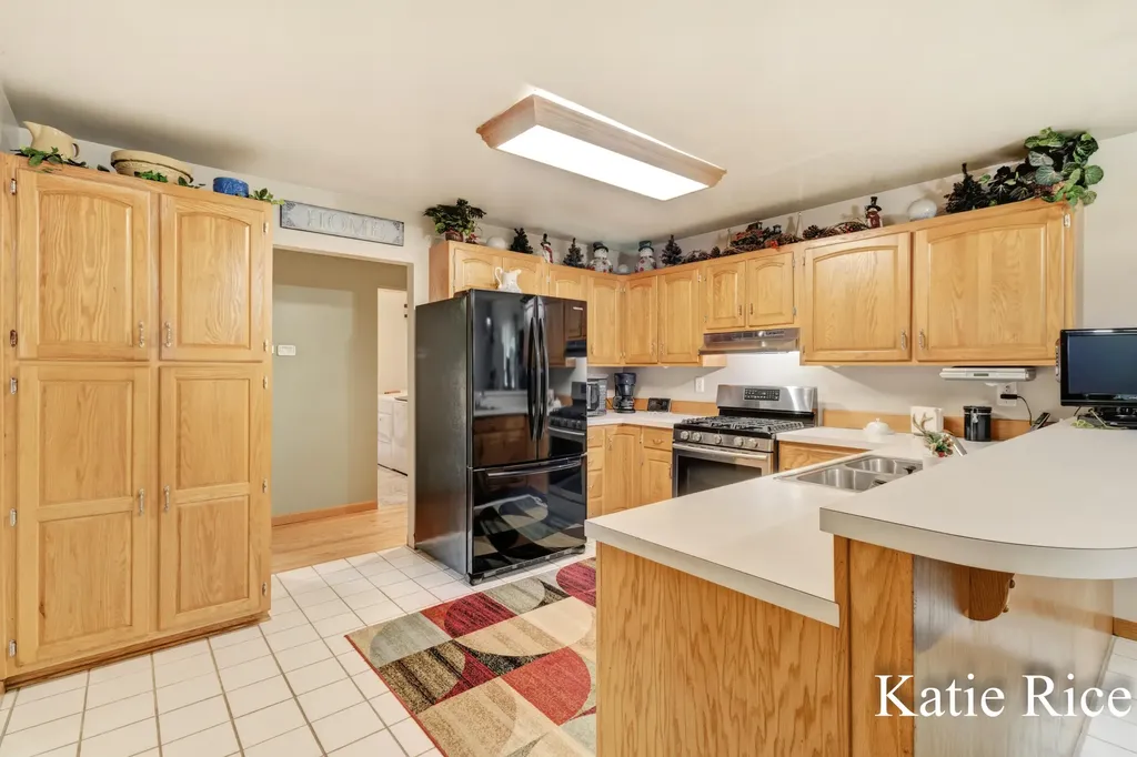 9210 Lamos Road Montague Township MI 49437