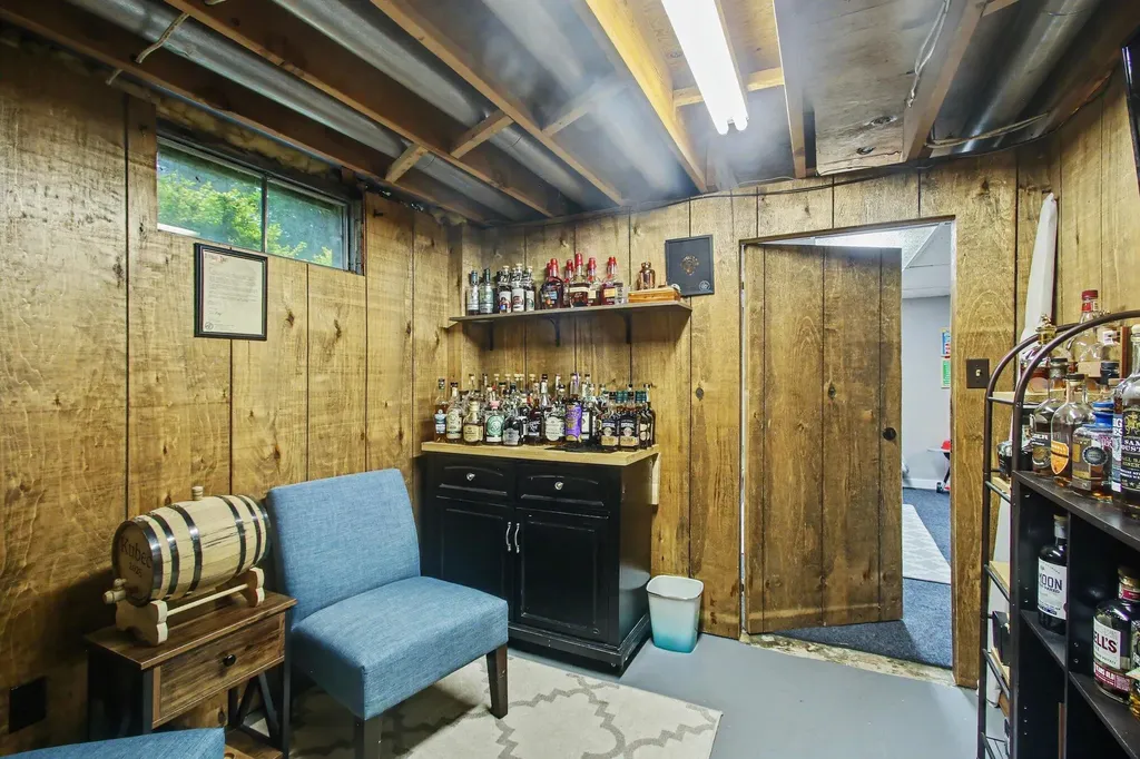 16242 Suffolk Drive Ferrysburg City MI 49456