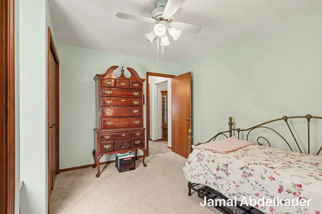 18777 Iroquois Drive Spring Lake Township MI 49456