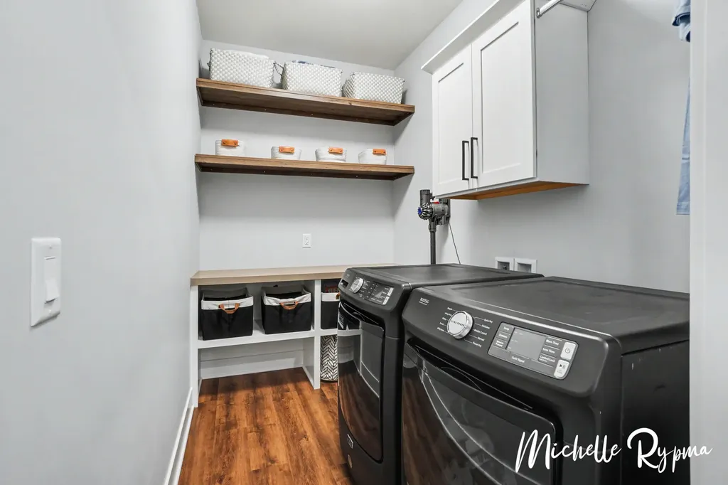 5812 Timber Bluff Trail Manlius Township MI 49408