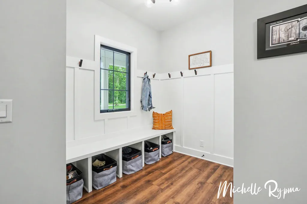 5812 Timber Bluff Trail Manlius Township MI 49408