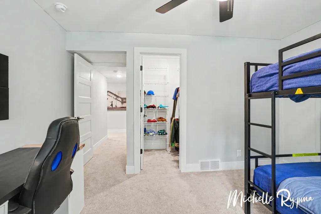 5812 Timber Bluff Trail Manlius Township MI 49408
