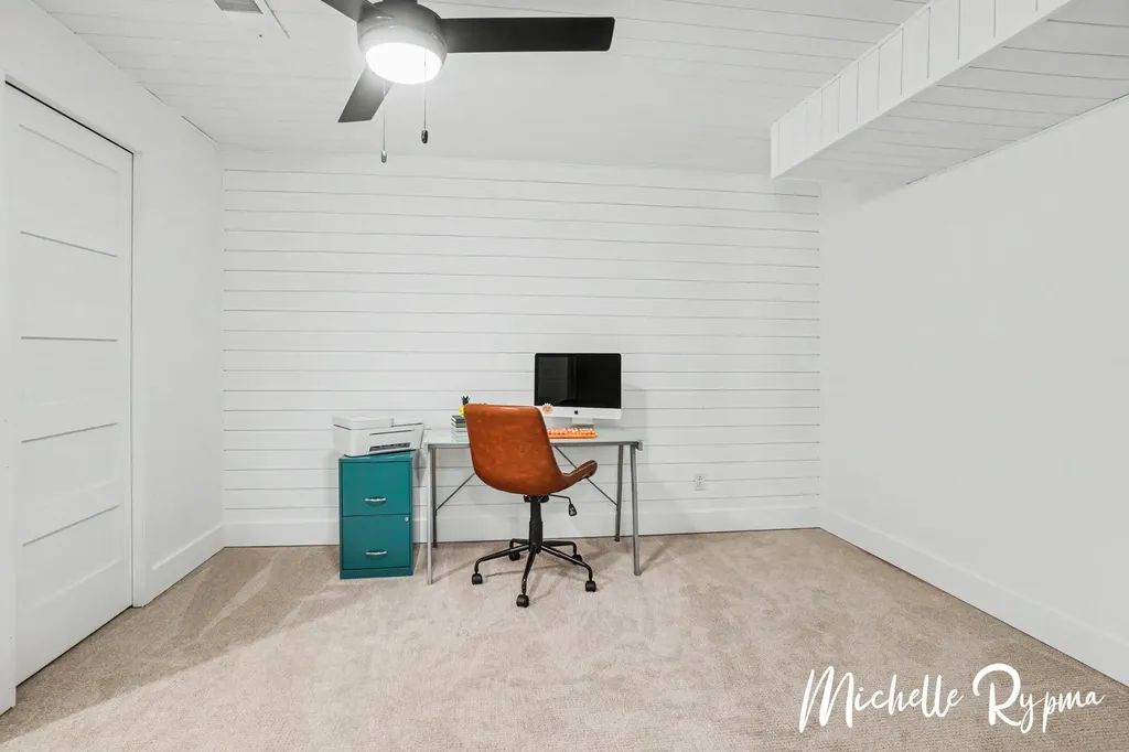 5812 Timber Bluff Trail Manlius Township MI 49408
