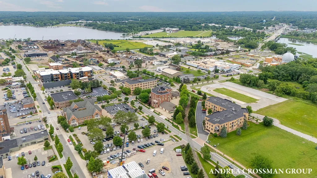 141 Central Avenue Holland City MI 49423
