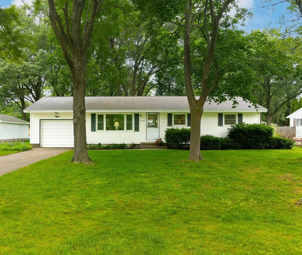 4457 Poulin Street Norton Shores City MI 49441