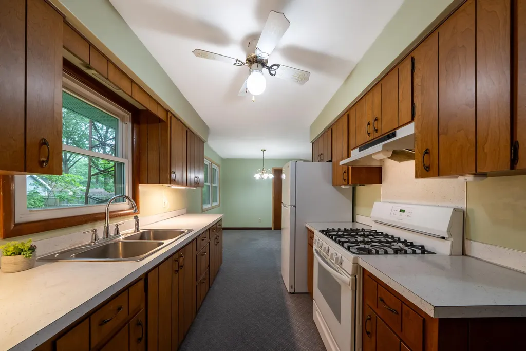 4457 Poulin Street Norton Shores City MI 49441