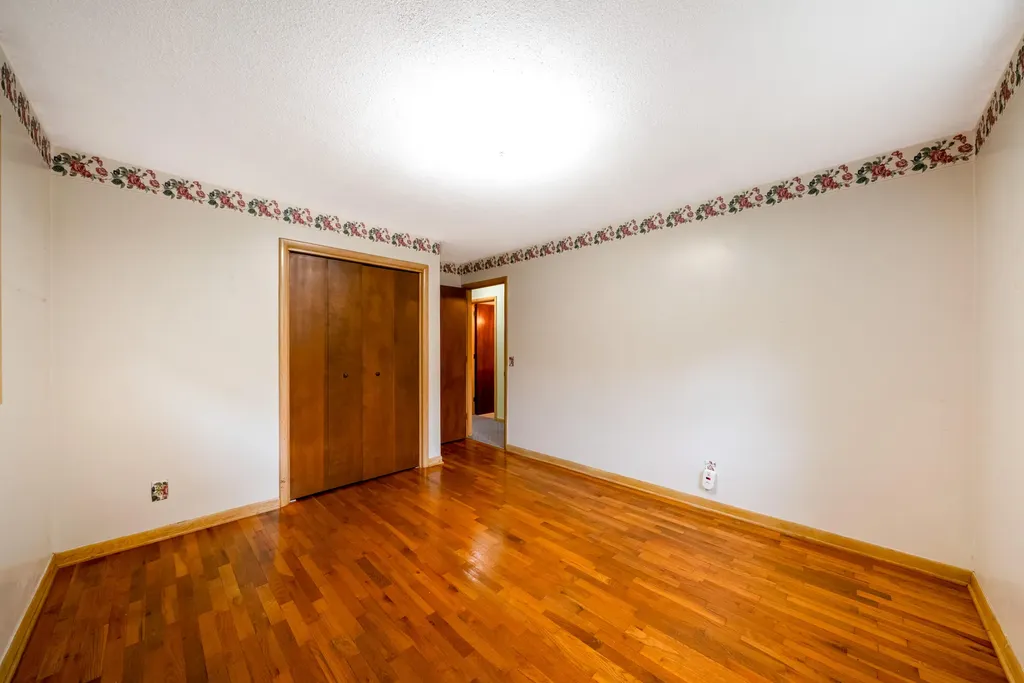 4457 Poulin Street Norton Shores City MI 49441