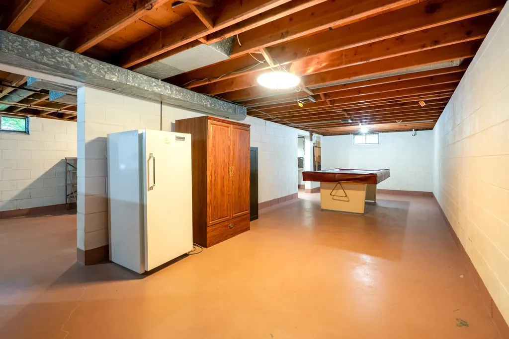 4457 Poulin Street Norton Shores City MI 49441