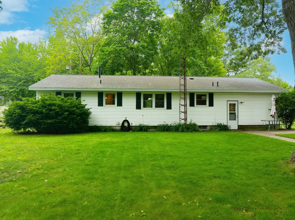 4457 Poulin Street Norton Shores City MI 49441