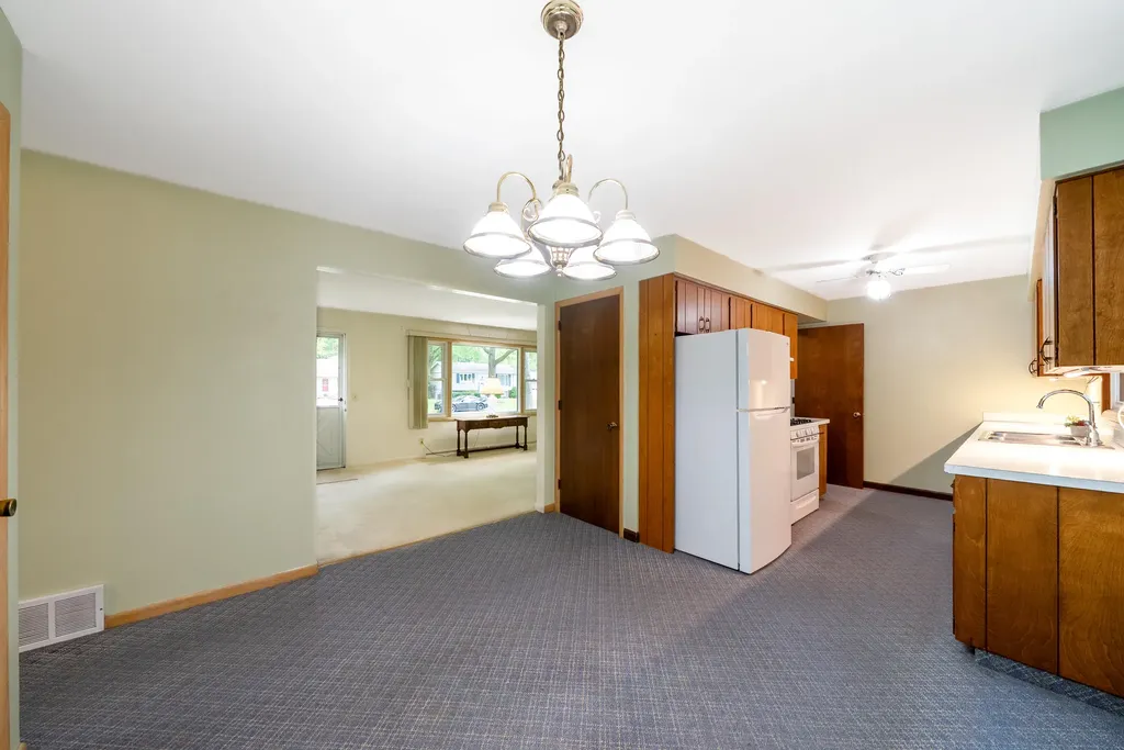 4457 Poulin Street Norton Shores City MI 49441