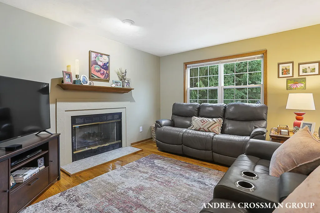 15213 Meadowwood Drive Grand Haven Charter Township MI 49417