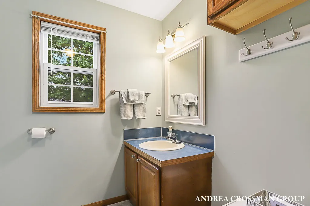 15213 Meadowwood Drive Grand Haven Charter Township MI 49417