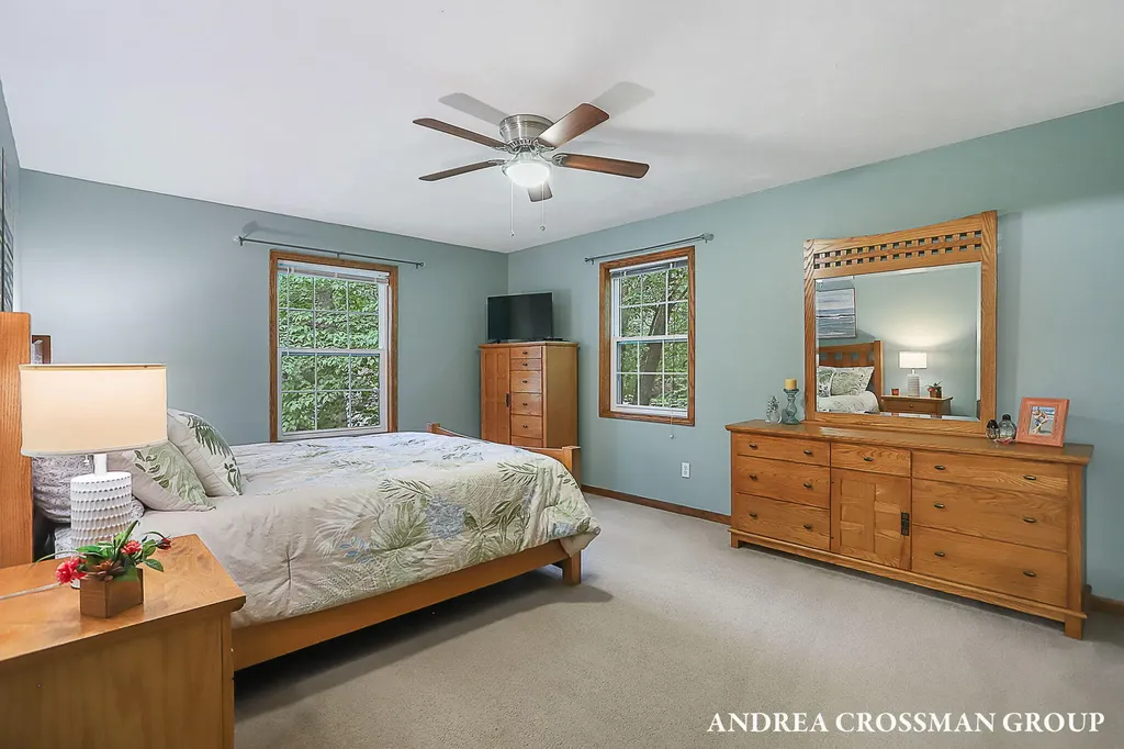 15213 Meadowwood Drive Grand Haven Charter Township MI 49417