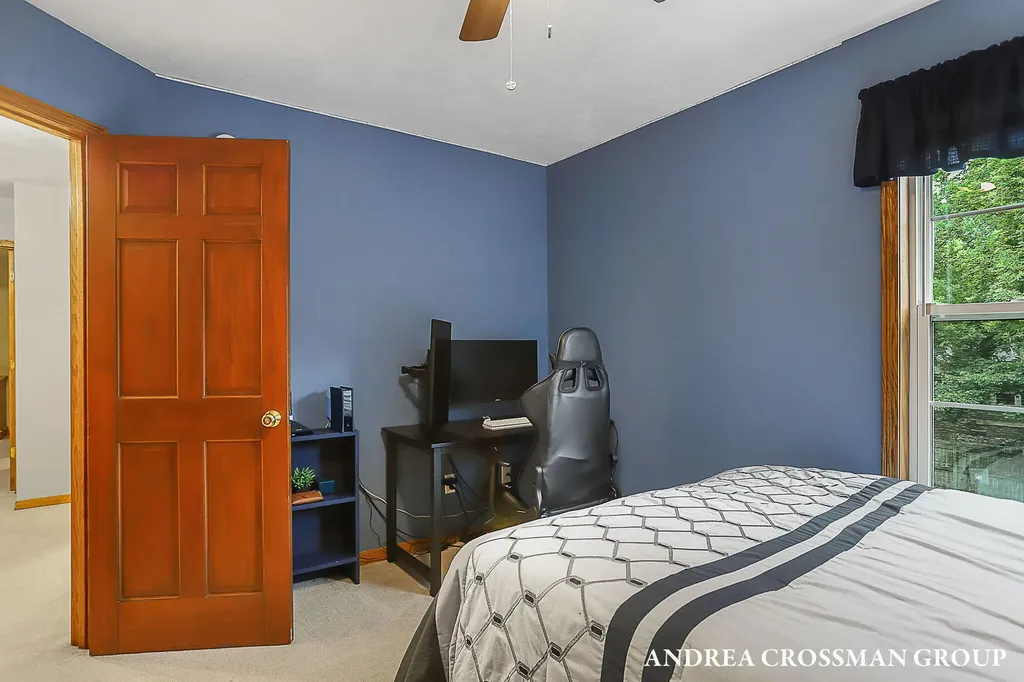 15213 Meadowwood Drive Grand Haven Charter Township MI 49417