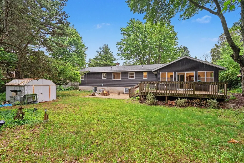 5069 152nd Avenue Port Sheldon Township MI 49460