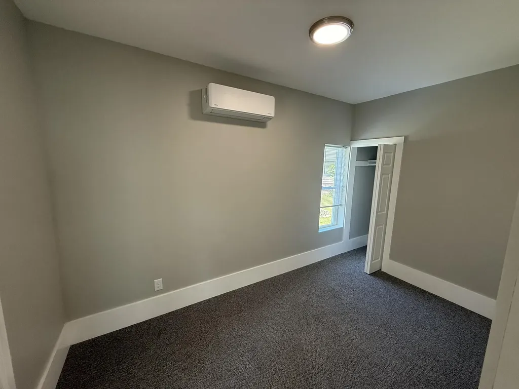 1088 Kenneth Street Muskegon City MI 49442