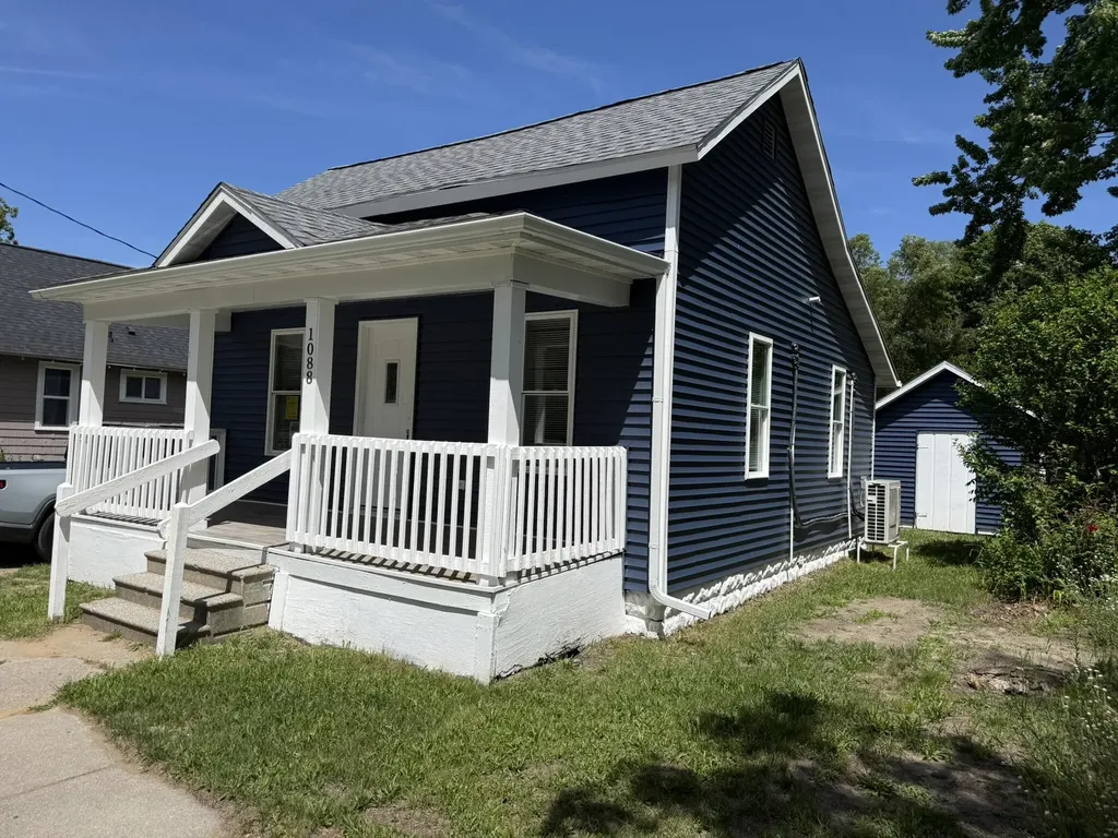 1088 Kenneth Street Muskegon City MI 49442
