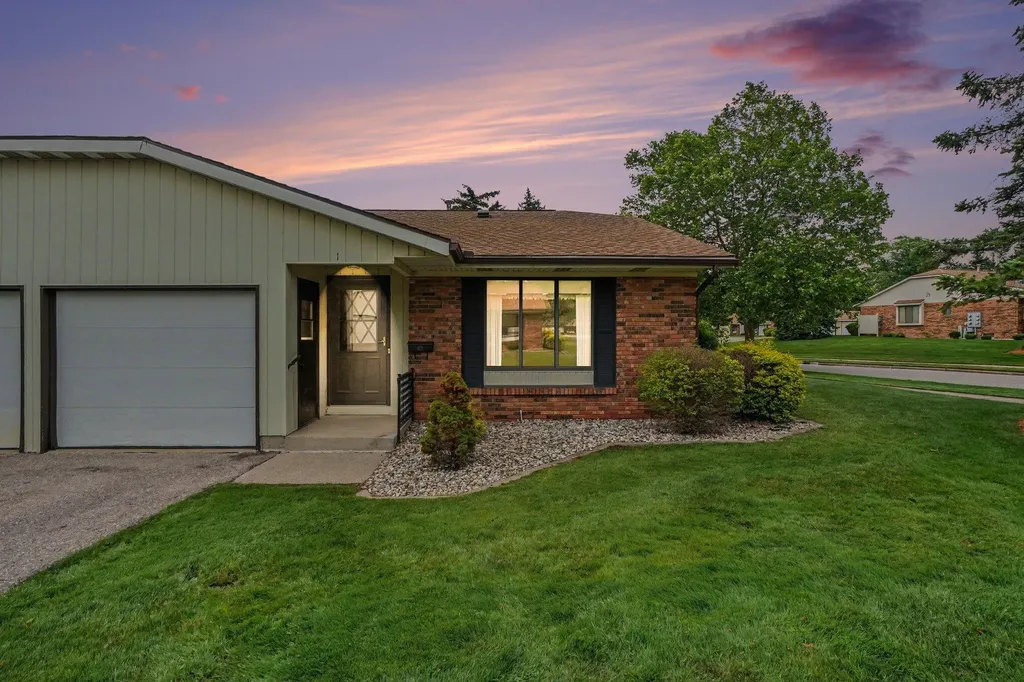 53 Old Mill Drive Holland City MI 49423