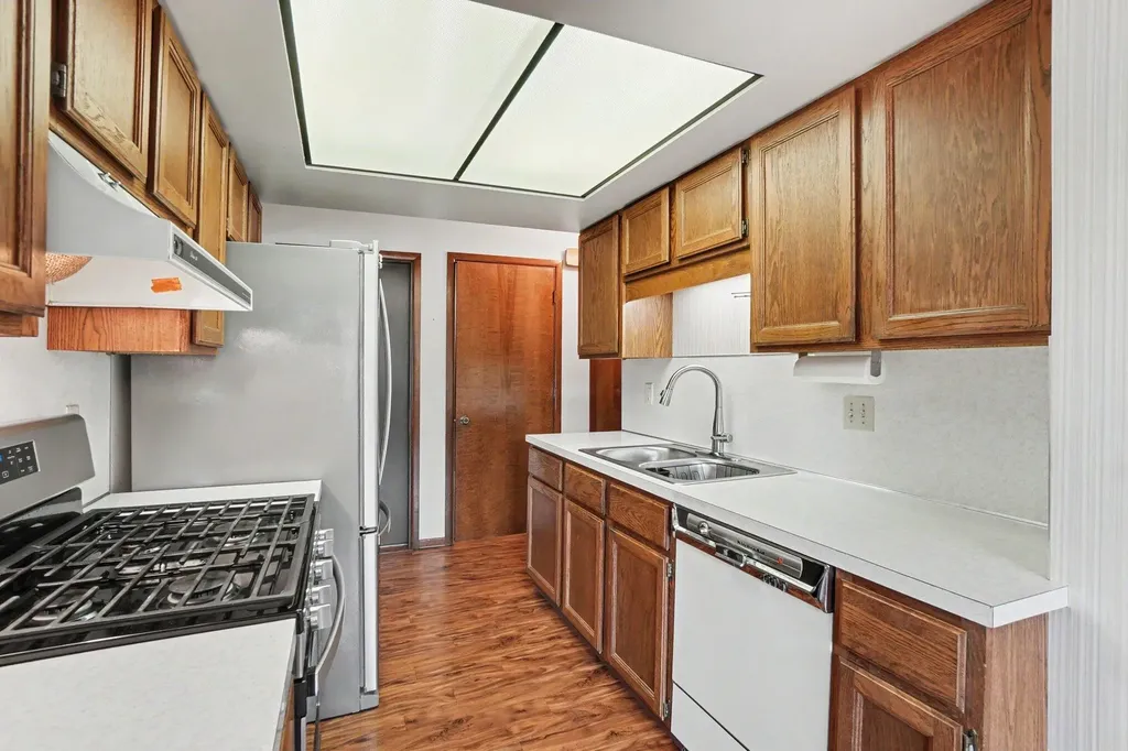 53 Old Mill Drive Holland City MI 49423