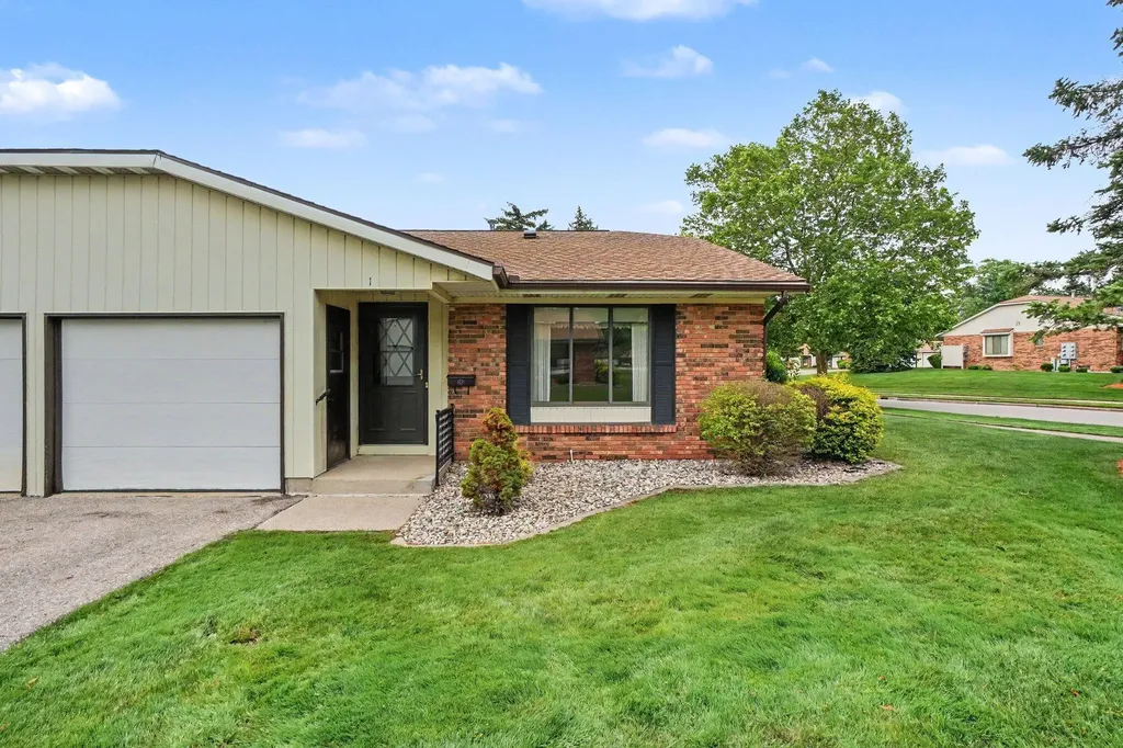 53 Old Mill Drive Holland City MI 49423