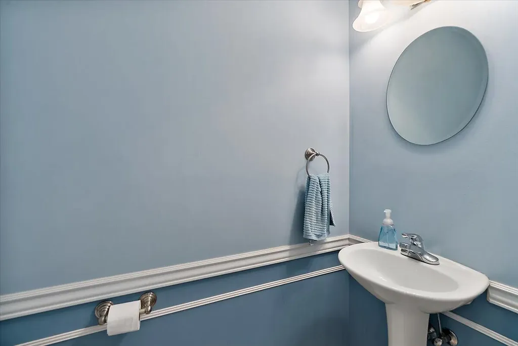 2960 Bentbrooke Drive Holland Charter Township MI 49424