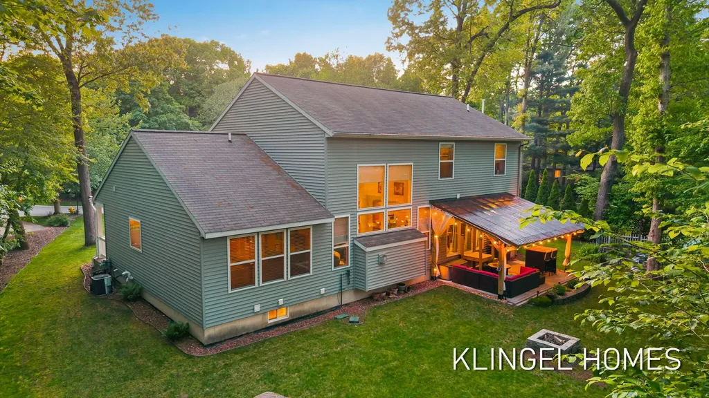 14936 Woodacre Court Grand Haven Charter Township MI 49417
