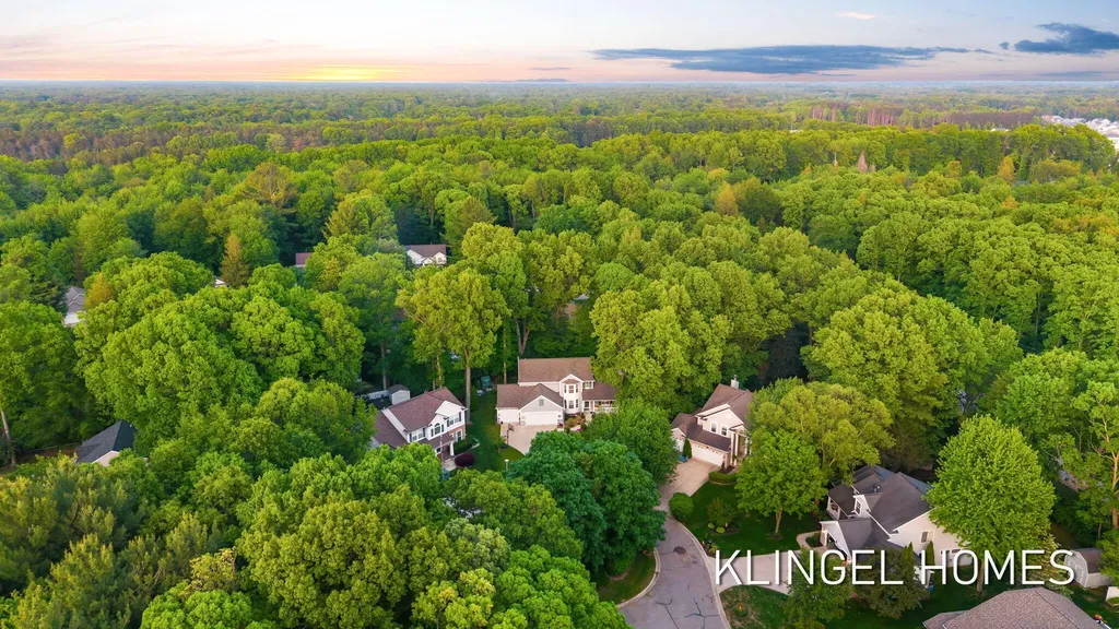 14936 Woodacre Court Grand Haven Charter Township MI 49417