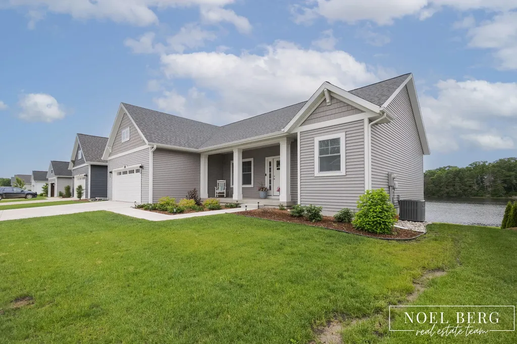 7253 Atwater Drive Norton Shores City MI 49456