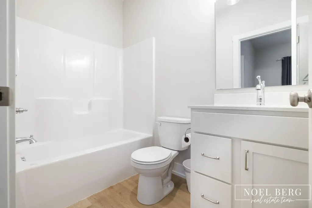 7253 Atwater Drive Norton Shores City MI 49456