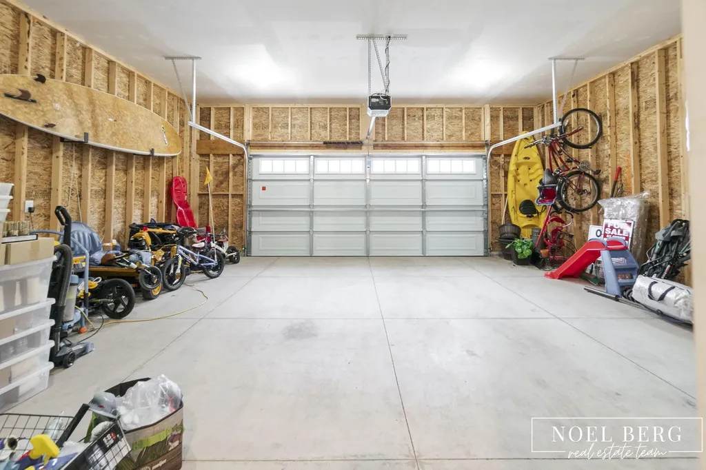 7253 Atwater Drive Norton Shores City MI 49456