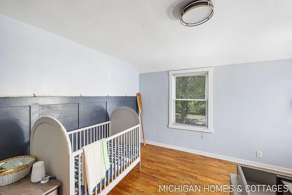 52 W 27th Street Holland City MI 49423