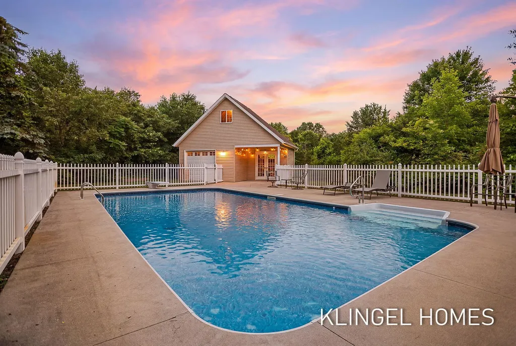 10635 Tallpine Lane Allendale Charter Township MI 49401