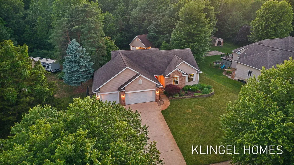 10635 Tallpine Lane Allendale Charter Township MI 49401