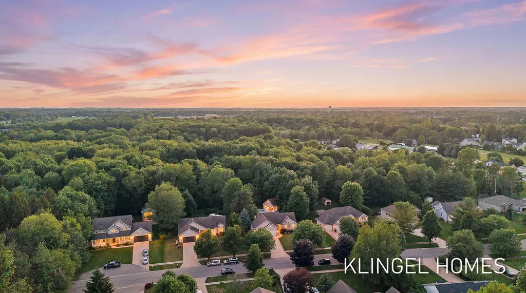 10635 Tallpine Lane Allendale Charter Township MI 49401