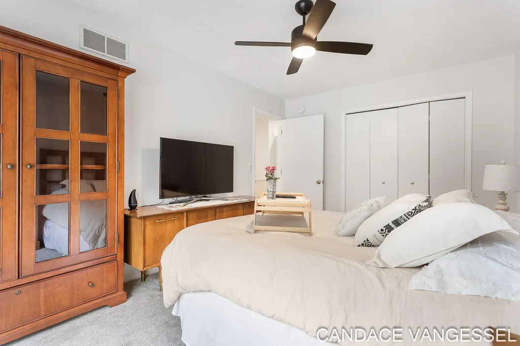 699 Sun Chase Drive Park Township MI 49424