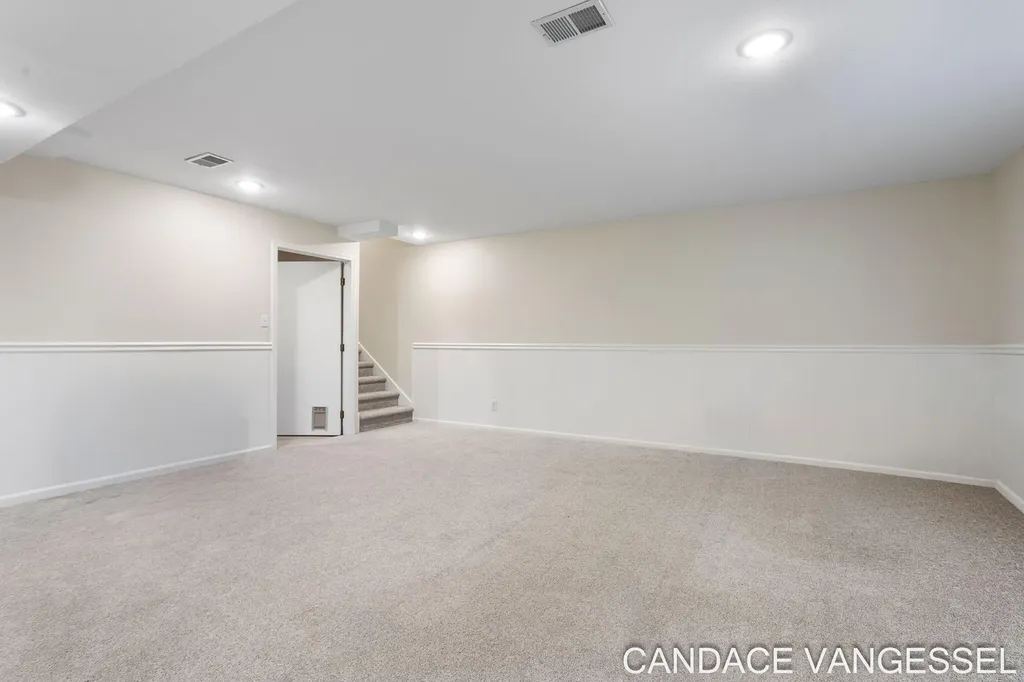 699 Sun Chase Drive Park Township MI 49424