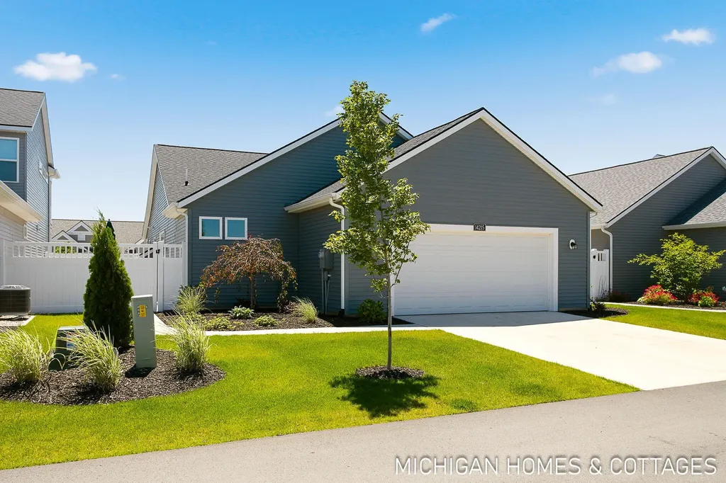 14215 Clubside Lane Holland Charter Township MI 49424