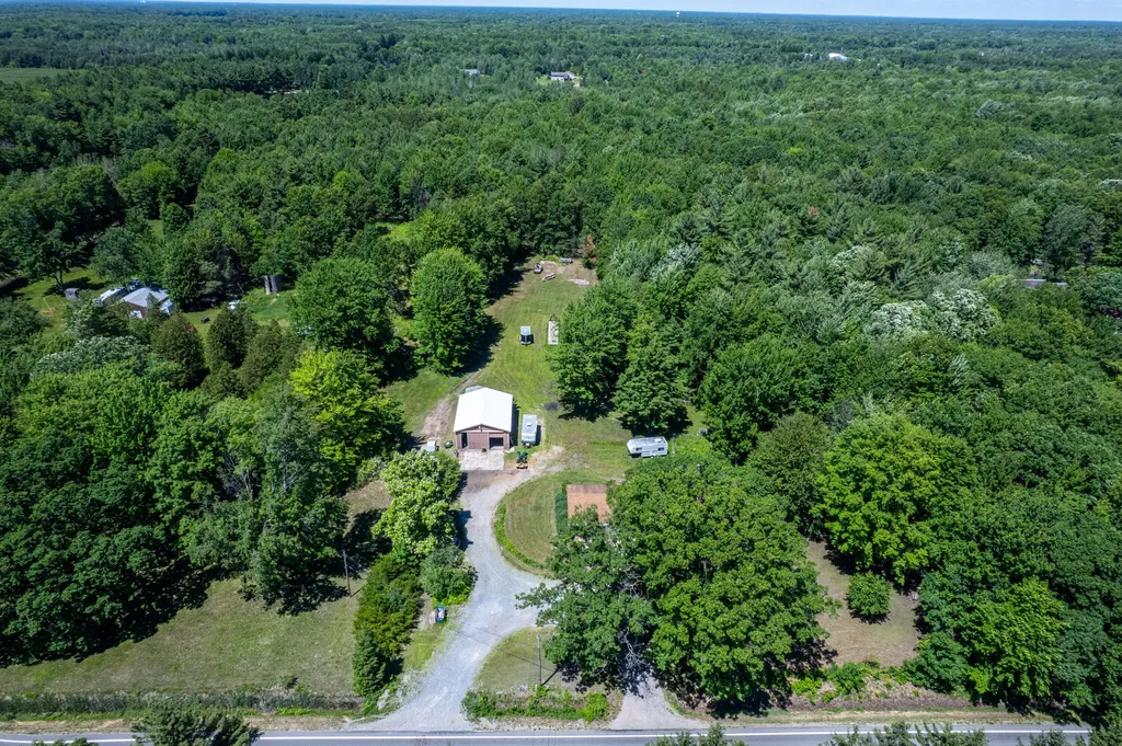 3570 E Sternberg Road Fruitport Charter Township MI 49415