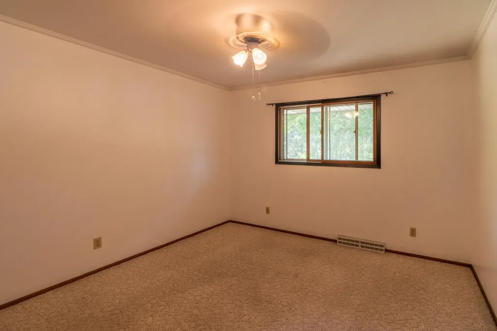 3570 E Sternberg Road Fruitport Charter Township MI 49415