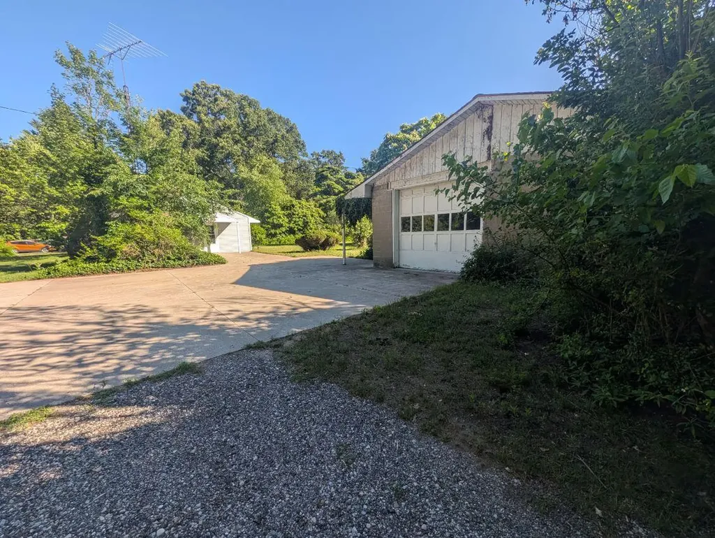 2325 Judson Road Fruitland Township MI 49456